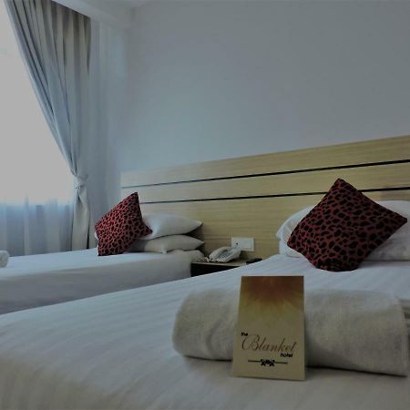 פראי The Blanket Hotel Seberang Jaya מראה חיצוני תמונה